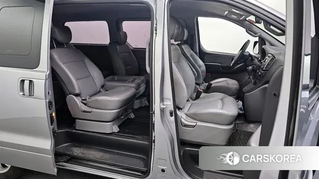 Hyundai The New Grand Starex id 3789424 из Кореи 20
