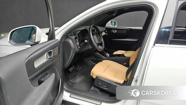 Volvo XC40 id 4388820 из Кореи 30