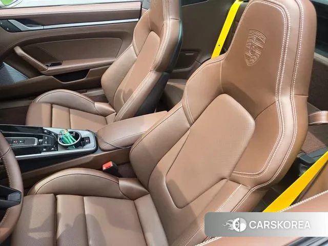 Porsche 911(992) id 3523271 из Кореи 16