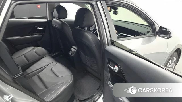 Kia Niro EV id 4764235 из Кореи 31