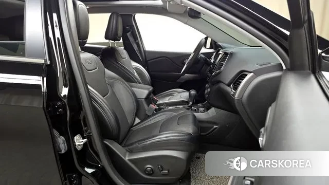 Jeep Cherokee (KL) id 3457909 из Кореи 20