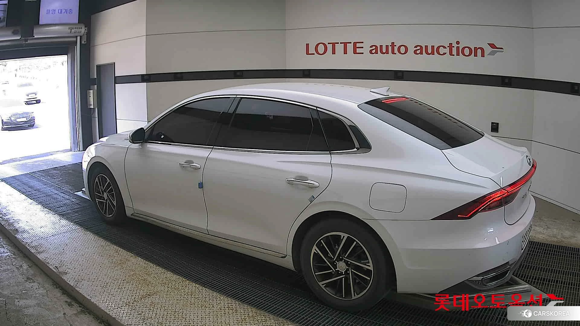 Hyundai Grandeur id 4289456 из Кореи 36
