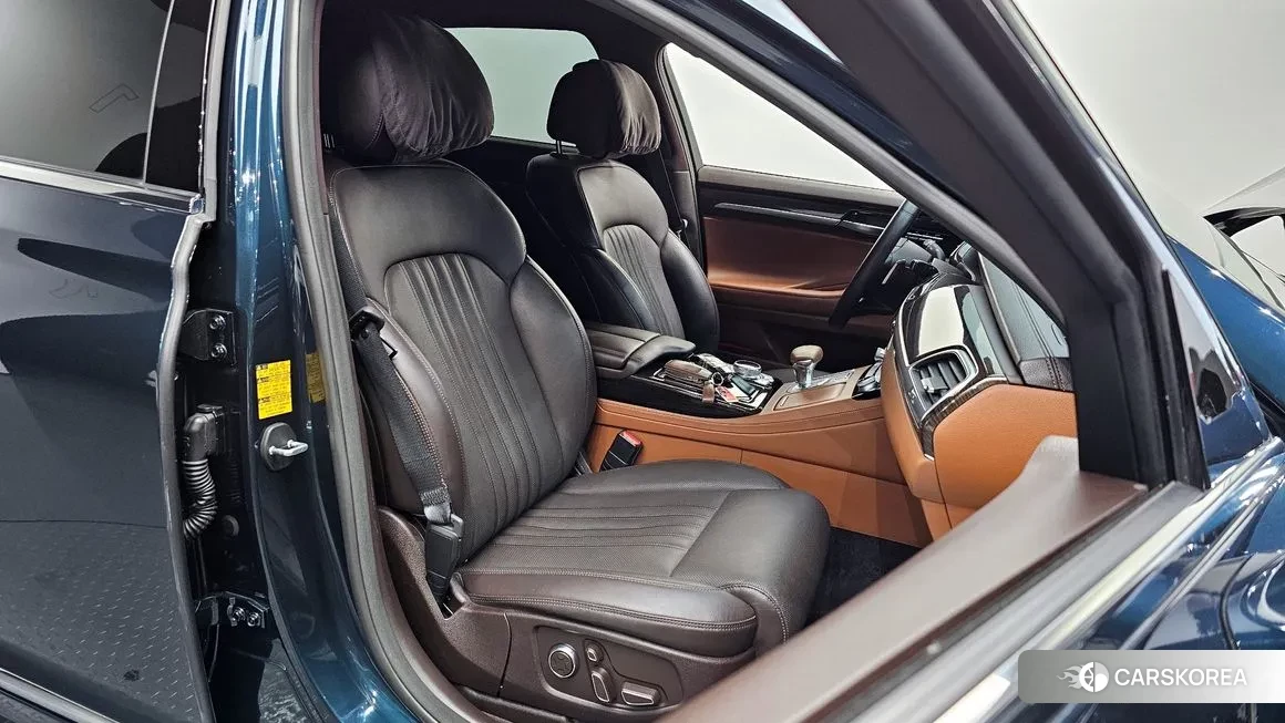 Genesis G90 id 1933572 из Кореи 20