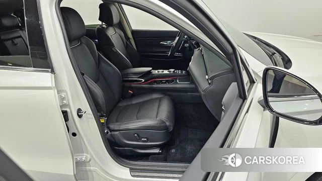 Genesis GV70 id 4185880 из Кореи 32