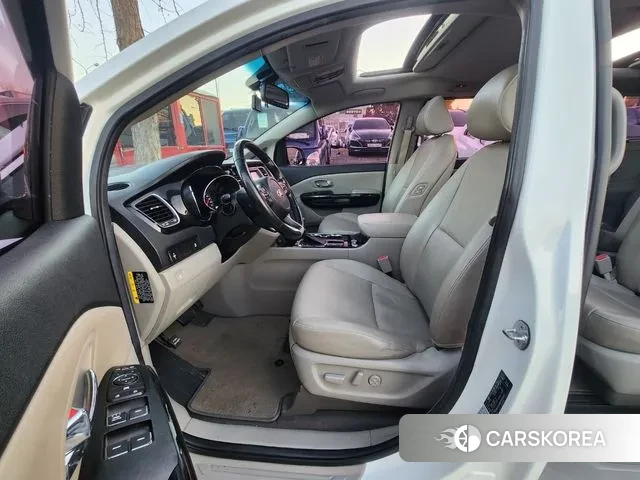 Kia The New Carnival id 3434687 из Кореи 20