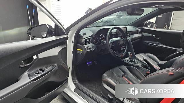 Hyundai Veloster (JS) id 4447737 из Кореи 31