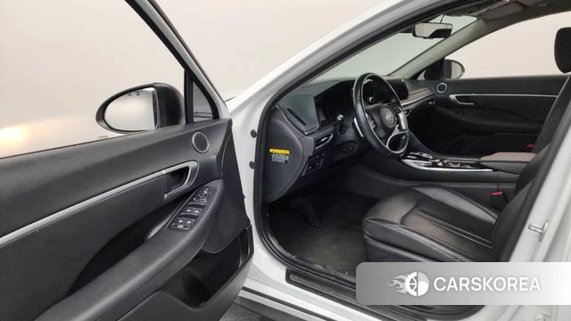 Hyundai Sonata (DN8) id 4424610 из Кореи 32