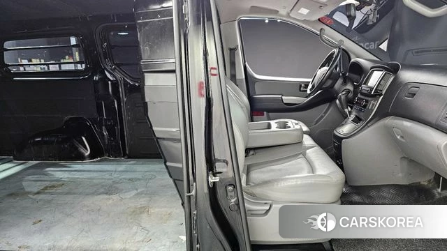 Hyundai The New Grand Starex id 3886172 из Кореи 20