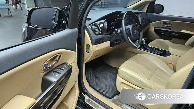 Kia The New Carnival id 4203533 из Кореи 32