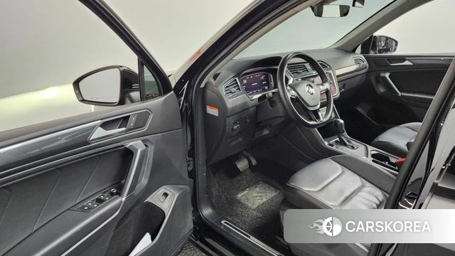 Volkswagen Tiguan Allspace id 4245212 из Кореи 38