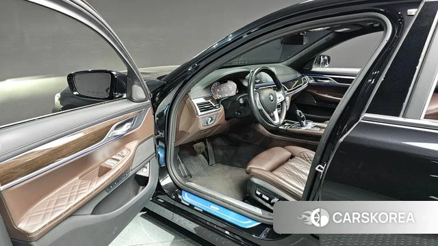 BMW 7 Series (G11) id 4294119 из Кореи 20