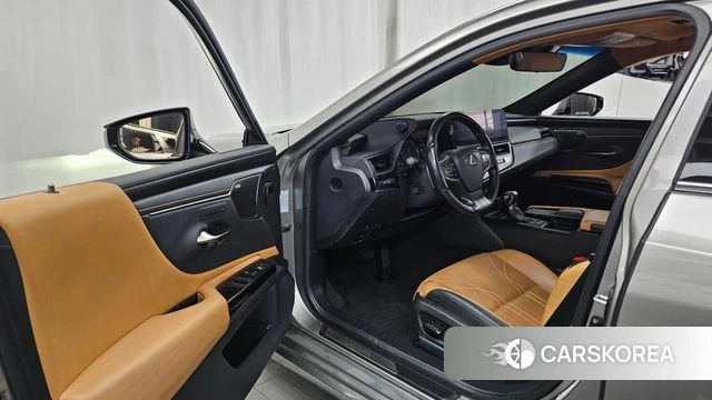 Lexus ES300h 7th generation id 4835613 из Кореи 20