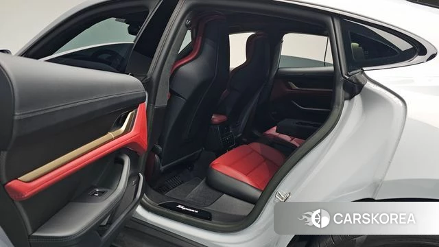 Porsche Taycan id 3934574 из Кореи 20