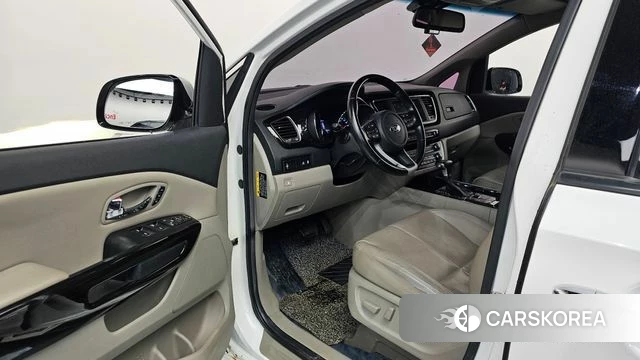 Kia The New Carnival id 4180639 из Кореи 20