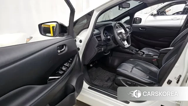 Nissan Leaf (ZE1) id 3713546 из Кореи 20