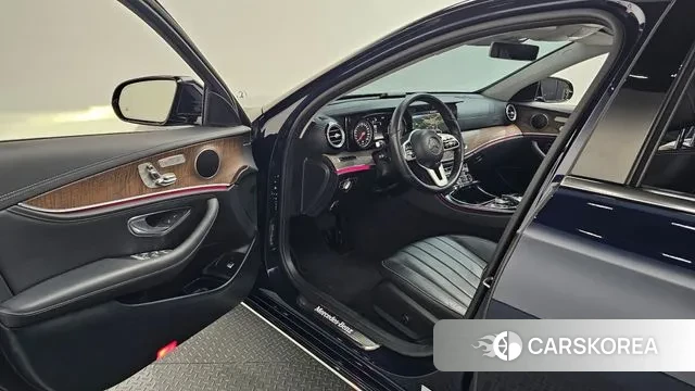 Mercedes-Benz E-Class W213 id 3631602 из Кореи 20