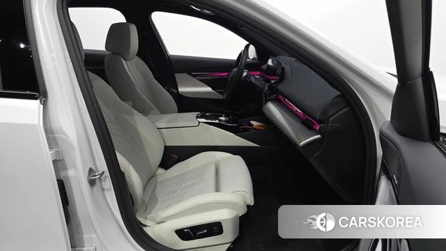 BMW 5 Series (G60) id 4229841 из Кореи 37