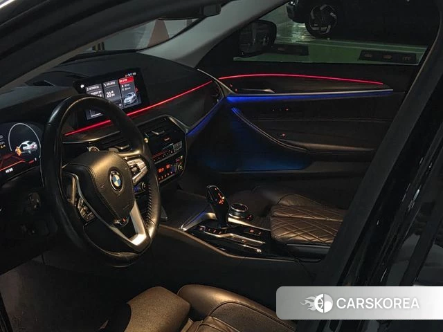 BMW 5 Series (G30) id 4188111 из Кореи 19