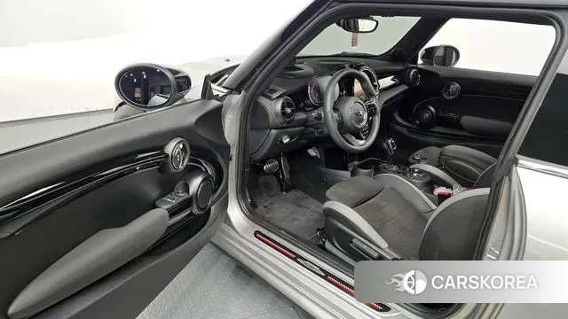 Mini Cooper S id 3431823 из Кореи 20