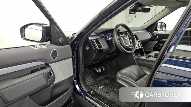 Land Rover Discovery 5 id 3795130 из Кореи 20