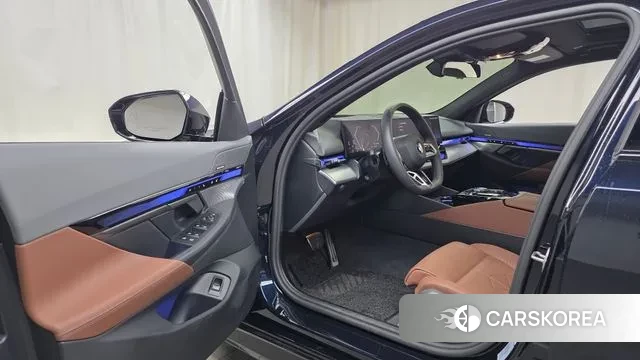 BMW 5 Series (G60) id 3565434 из Кореи 20