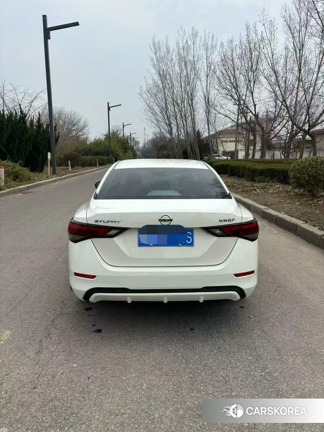 Nissan Xuan Yi id 4241523 из Китая 10