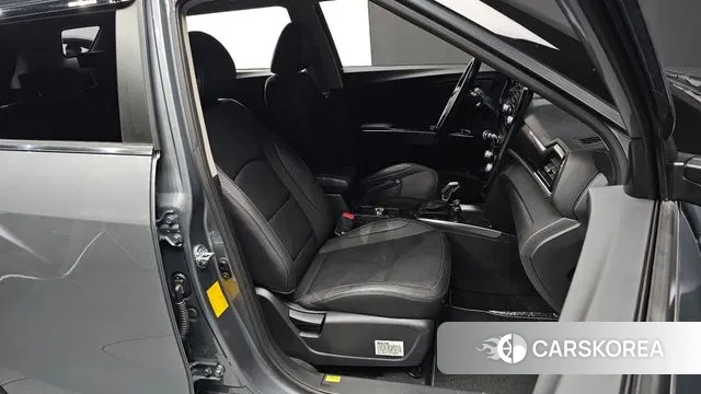 Ssangyong Tivoli Air id 3411917 из Кореи 20