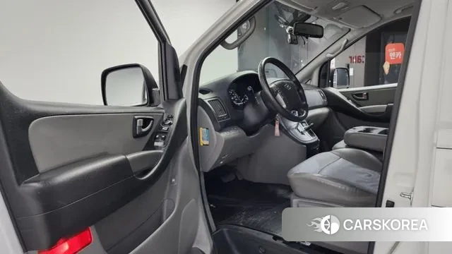 Hyundai The New Grand Starex id 3583062 из Кореи 20