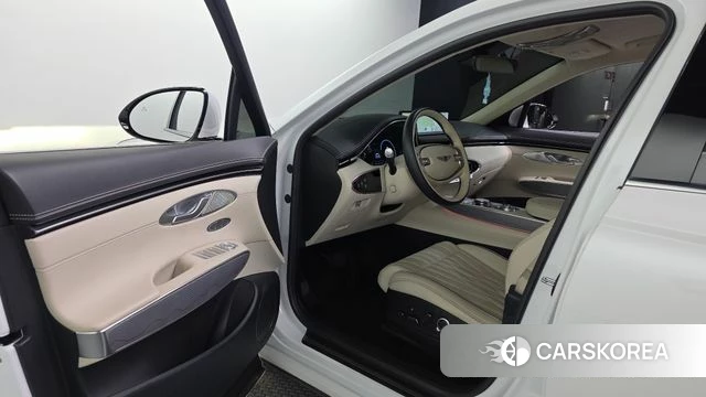 Genesis GV70 id 4688376 из Кореи 32