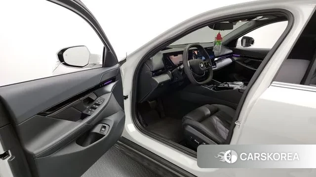 BMW 5 Series (G60) id 3555234 из Кореи 20