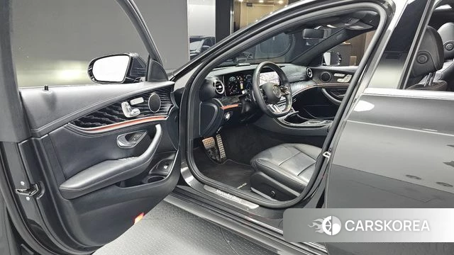 Mercedes-Benz E-Class W213 id 4501322 из Кореи 34