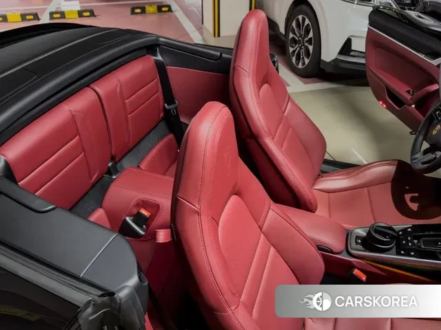 Porsche 911(992) id 3538109 из Кореи 12