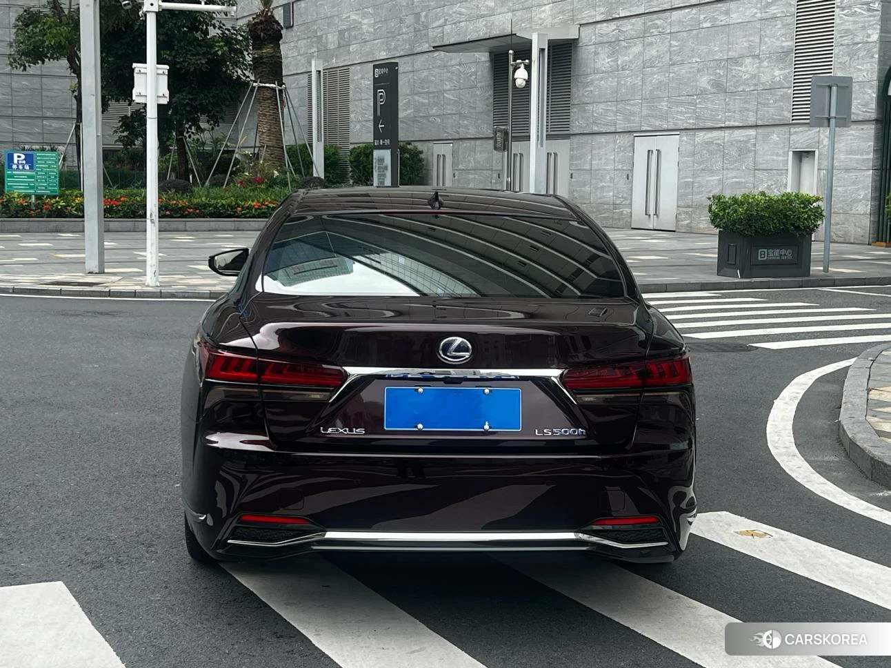 Lexus LS id 4441247 из Китая 20