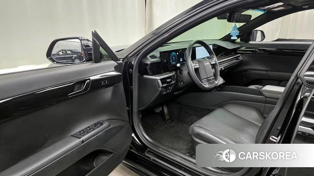 Hyundai Grandeur (GN7) id 3825992 из Кореи 20