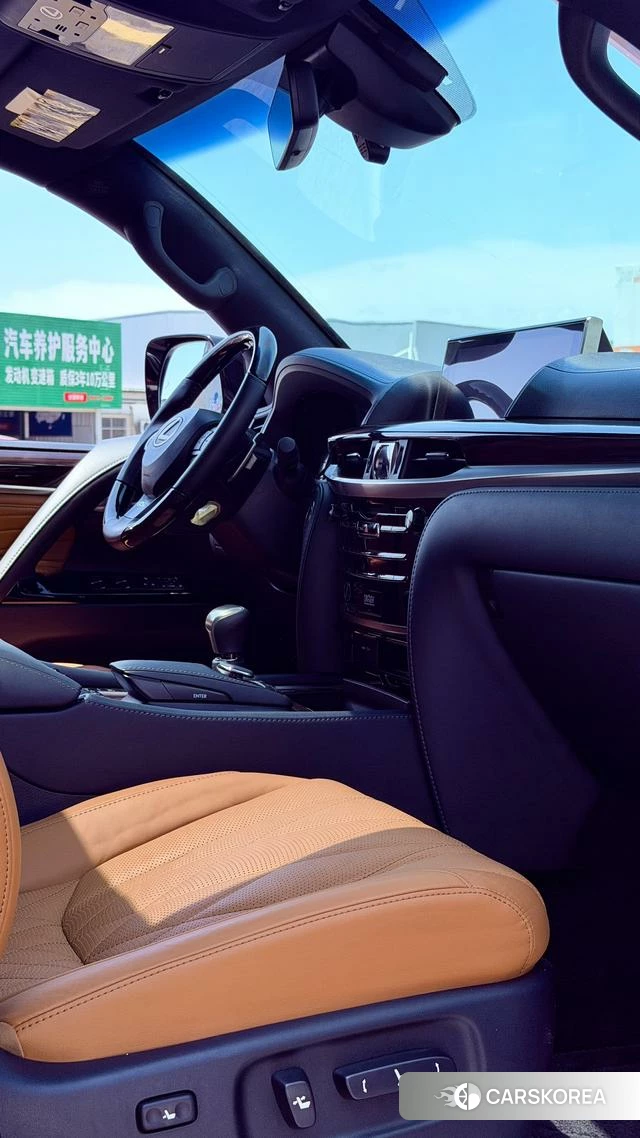 Lexus LX id 4321066 из Китая 17