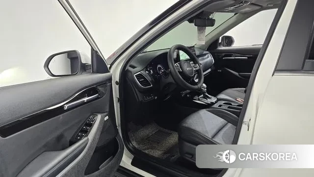 Kia Seltos id 3655037 из Кореи 21