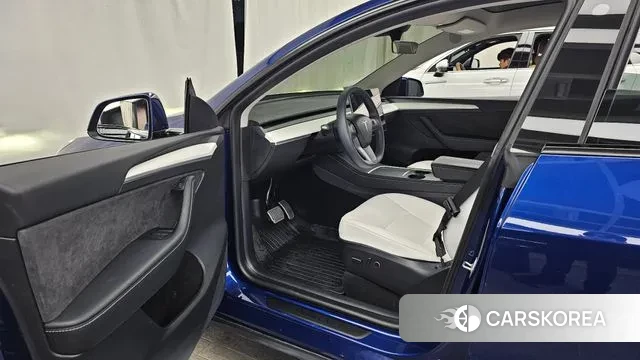 Tesla Model Y id 3614729 из Кореи 20