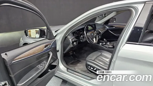 BMW 5 Series (G30) id 2605425 из Кореи 20