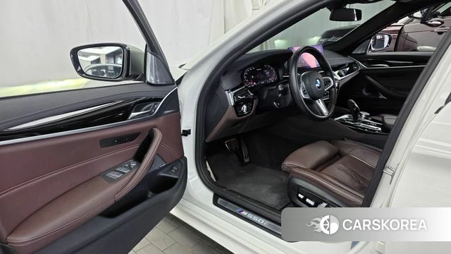 BMW 5 Series (G30) id 4899525 из Кореи 20