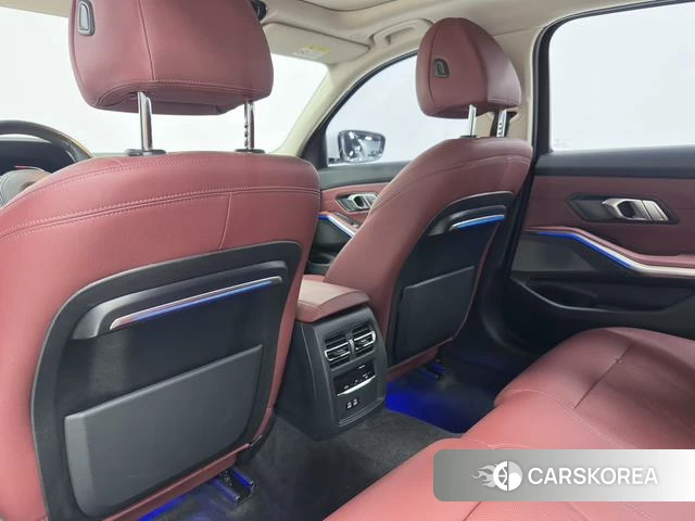 BMW 3 series id 4298154 из Китая 23