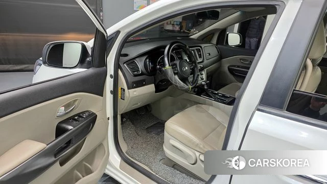 Kia The New Carnival id 3828502 из Кореи 20