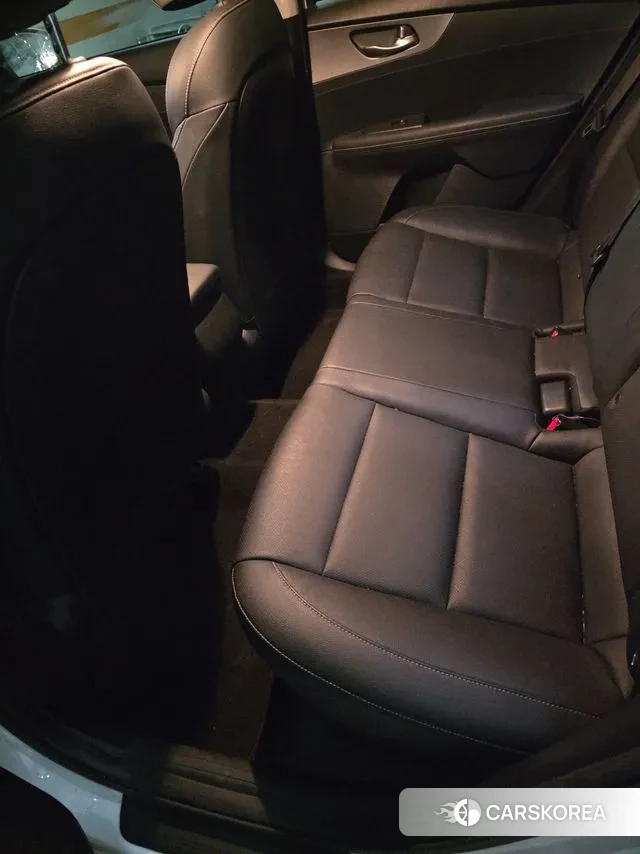 Kia Come New K3 id 3695383 из Кореи 10