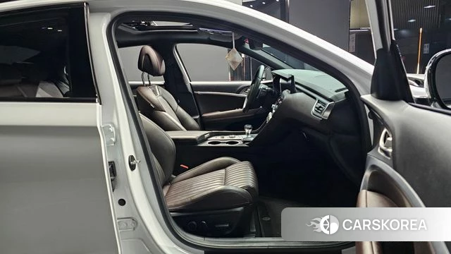 Genesis The New G70 id 3794395 из Кореи 20