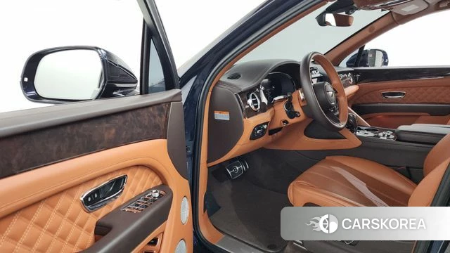 Bentley Bentayga id 4701689 из Кореи 36