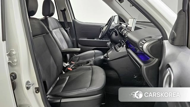 Hyundai Casper id 3871073 из Кореи 20