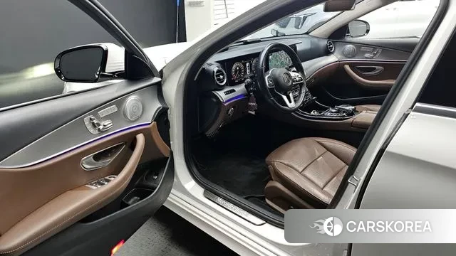 Mercedes-Benz E-Class W213 id 3557273 из Кореи 20