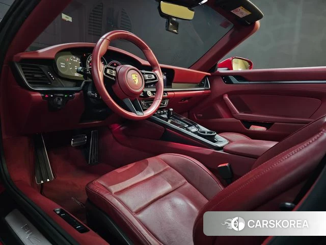 Porsche 911(992) id 4501385 из Кореи 20