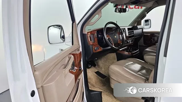 Chevrolet Express Van id 3418257 из Кореи 20