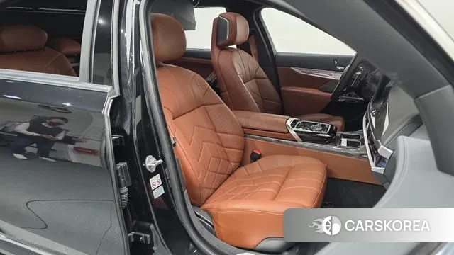 BMW 7 Series (G70) id 3725864 из Кореи 20