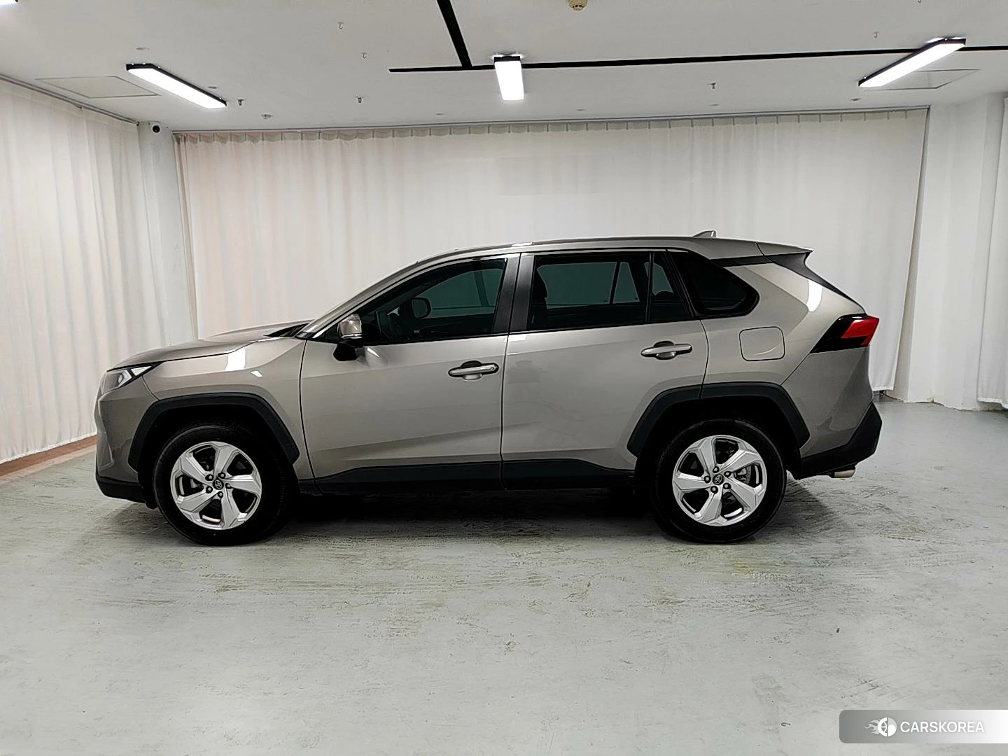 Toyota RAV4 id 4467482 из Китая 20